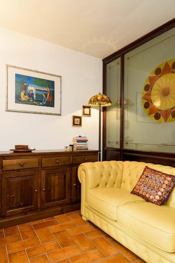 Appartement Dimora Bibbo à Salernes Extérieur photo